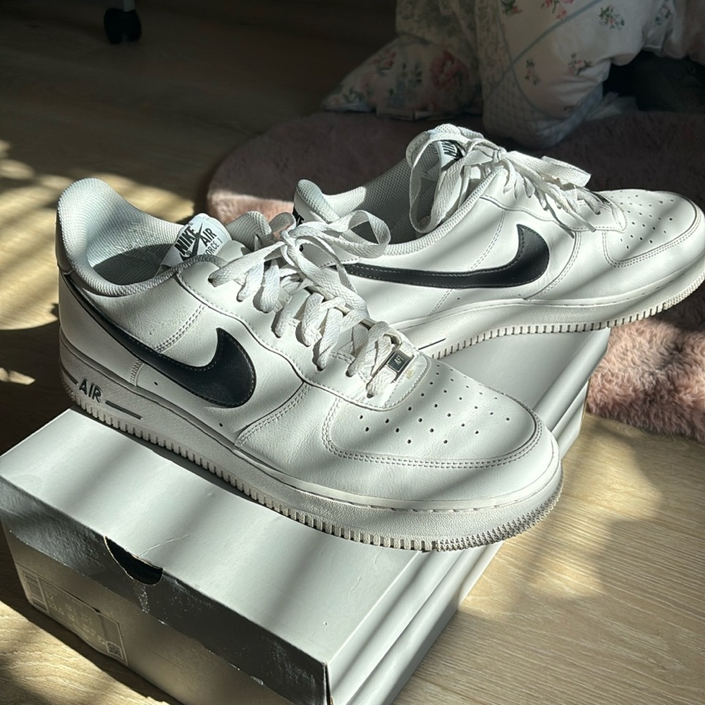 Air Force size 12